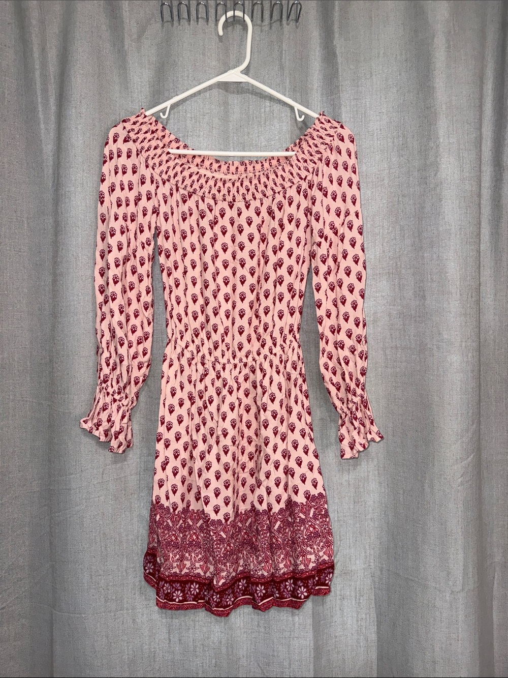 Hollister Pink Off-the-Shoulder Long Sleeve Peasant Floral Mini Dress